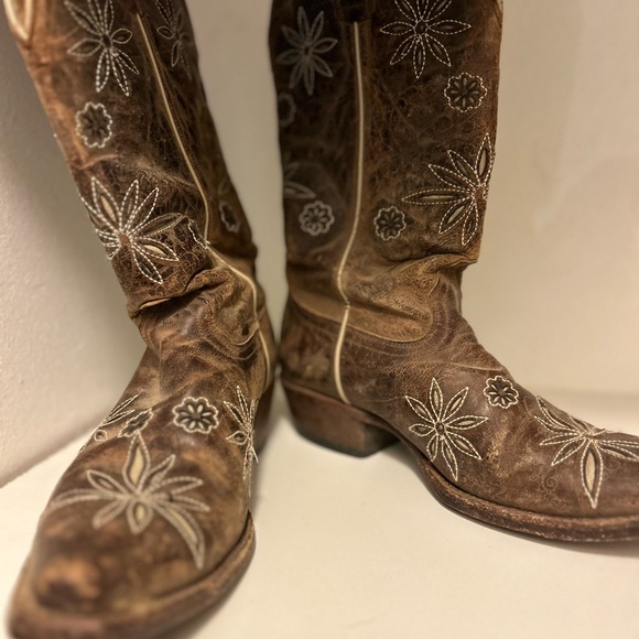 Shyanne boots - Picture 2 of 2